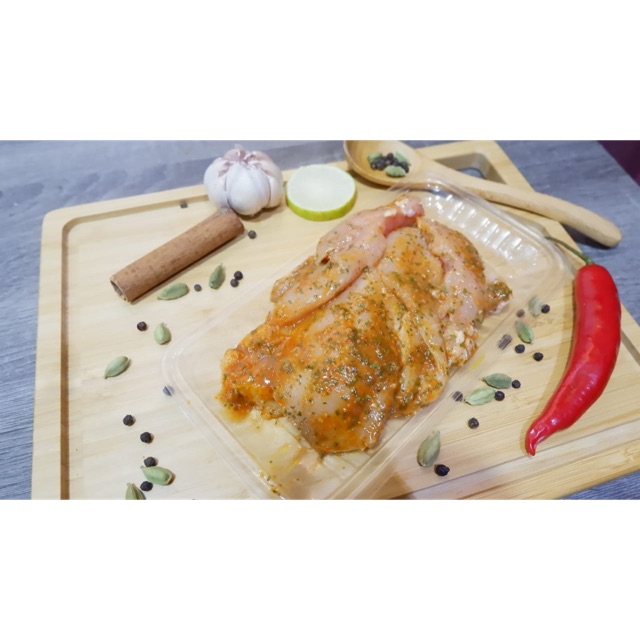 

Ayam Fillet Bumbu Teriyaki Lada Hitam / Breast Fillet Marinated Teriyaki Black Paper