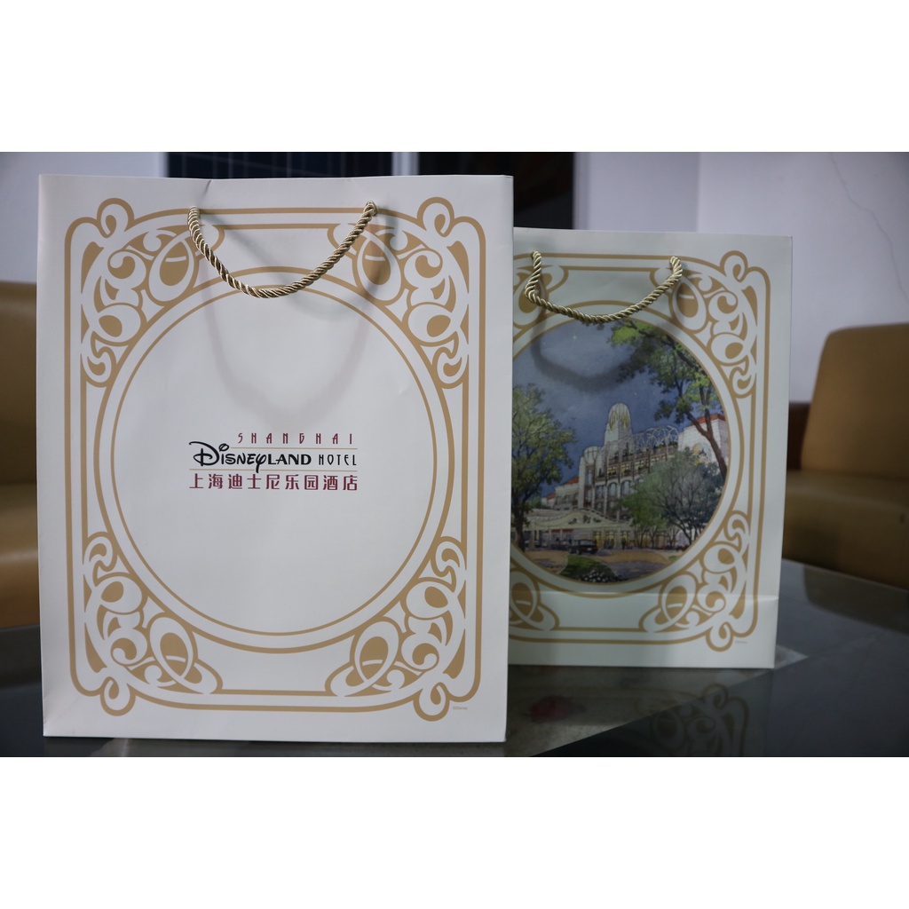 

Paper bag "SHANGHAI" Disneyland