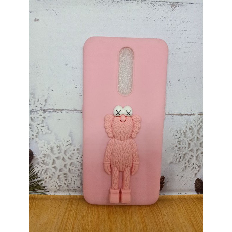 softcase Gambar, karakter oppo F11