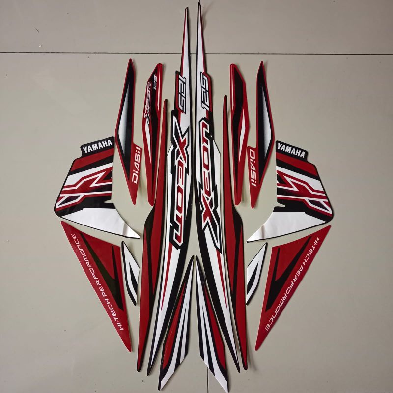 striping yamaha xeon 2013 merah hitam stiker list body standar