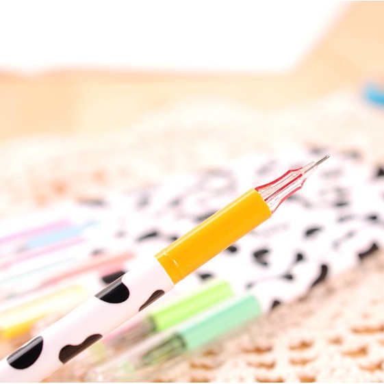 

Pulpen Gel Pena Gel Kepala Berlian Pulpen Warna Sapi Unik - APT012 - Random