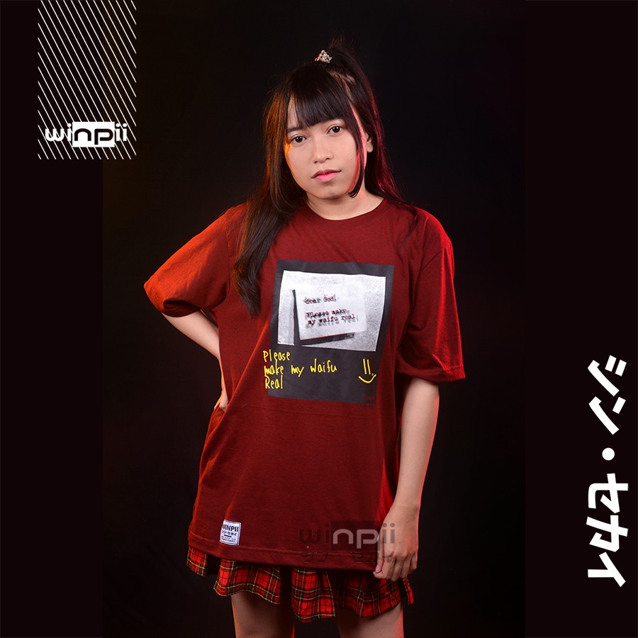 T-Shirt / Kaos Waifu Real