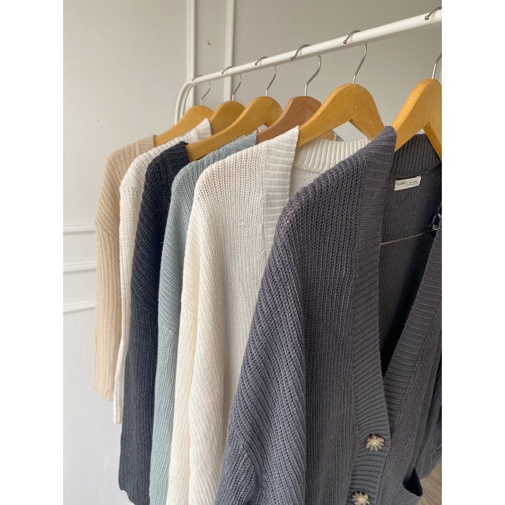 Pull&Bear Long Knit Button Cardigan - Outer Wanita-6