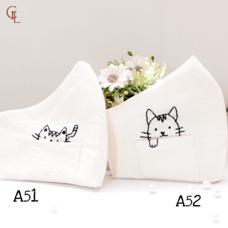 Masker Sulam Kantong Kucing Kain Linen Putih Charalo - Embroidery 