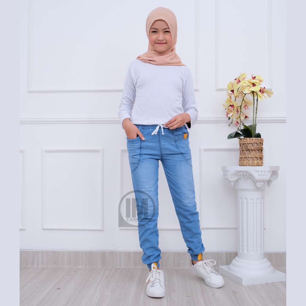 Celana Joger Jeans Anak Perempuan Usia 6-13 Tahun