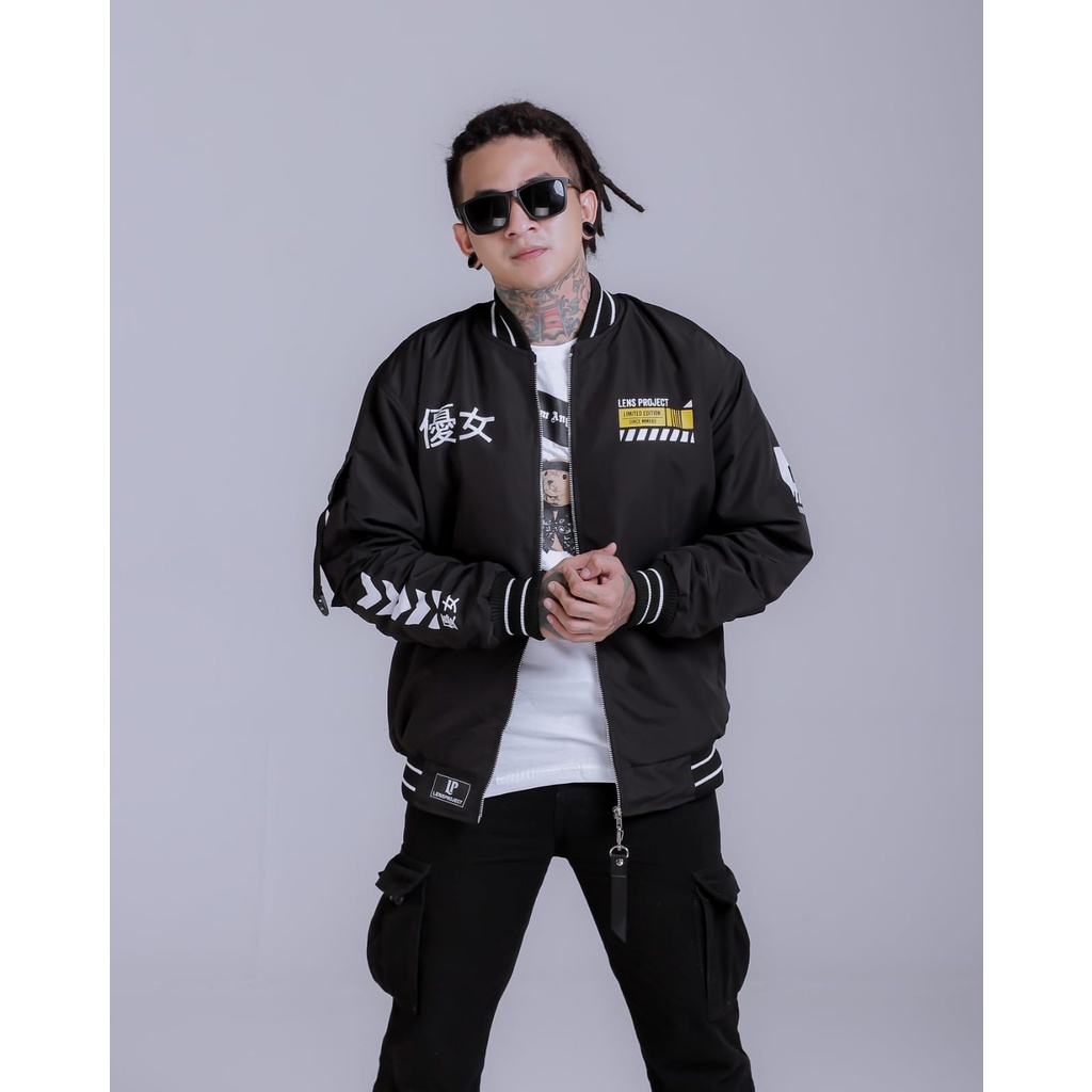 JACKET BOMBER LENS PRIA WANITA-JACKET BOMBER KEMBUNG TERBAIK-JACKET MODEL SI TATO