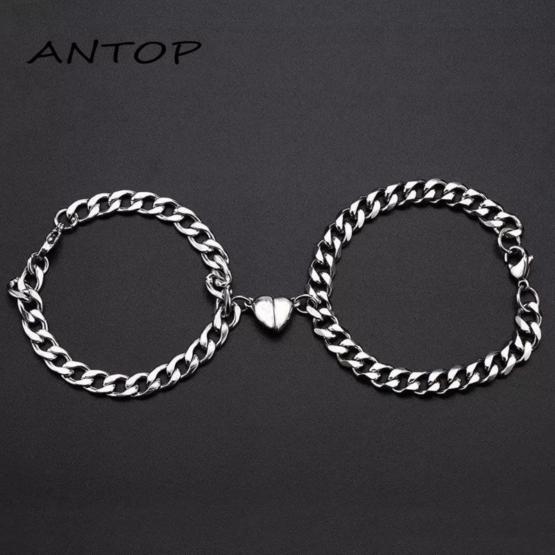 Gelang Tangan Magnet Motif Hati Untuk Pasangan / Pria / Wanita