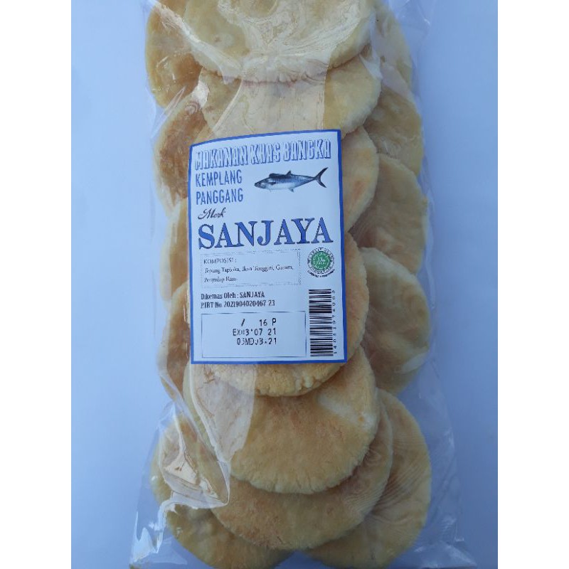 

Kerupuk kemplang panggang tenggiri sanjaya
