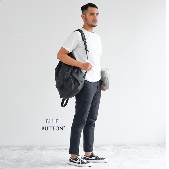 BlueButton Smart Chino Ankle Pants SLIM FIT Celana Panjang Pria - Navy