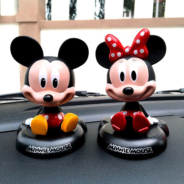 Boneka Figure Miniatur Pajangan Mobil Mickey mouse Minnie Mouse