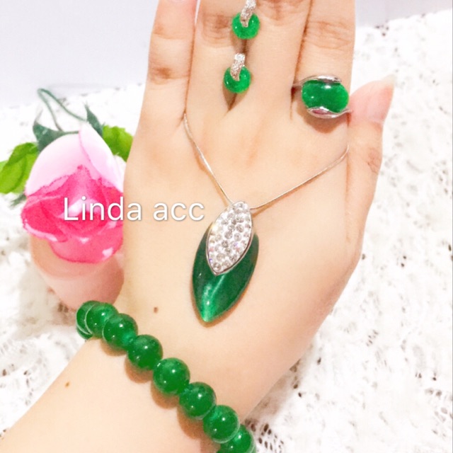 set giok titanium bisa ecer liontin batu giok asli