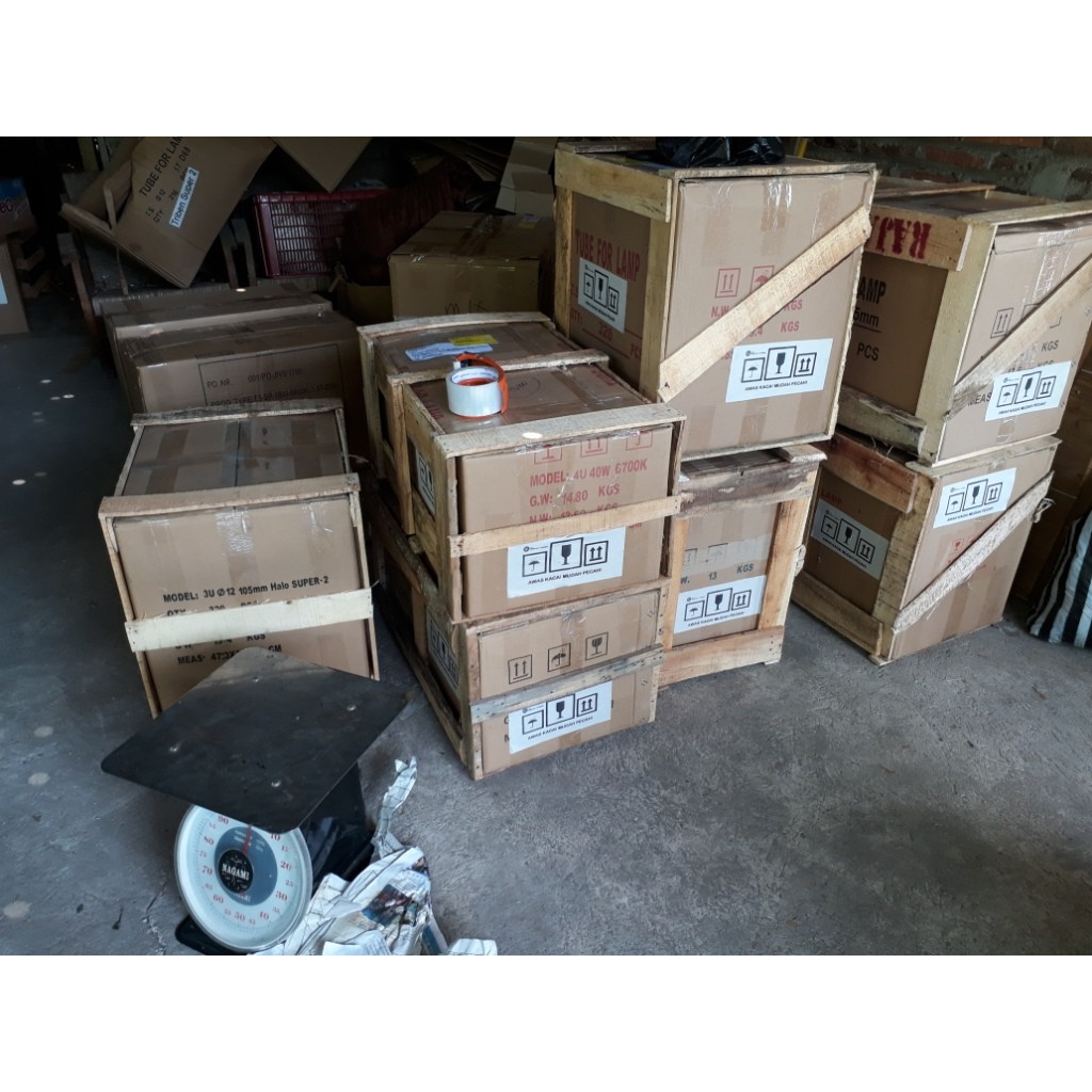 Packing Kayu untuk Pengaman Order