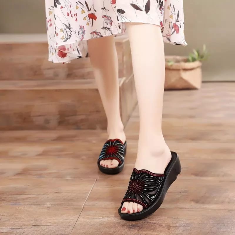 Sandal Wanita Wedges/Sandal Wedges Wanita/Sendal Wanita Wedges/Sendal Wedges Wanita/Sandal Wedges Import/Sendal Wedges Import/Sandal Wedges Terbaru/Sendal Wedges calbi Terlaris/Sandal Wanita Terlaris