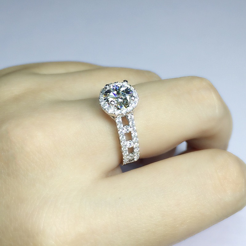 Cincin Moissanite Hollow Untuk Wanita