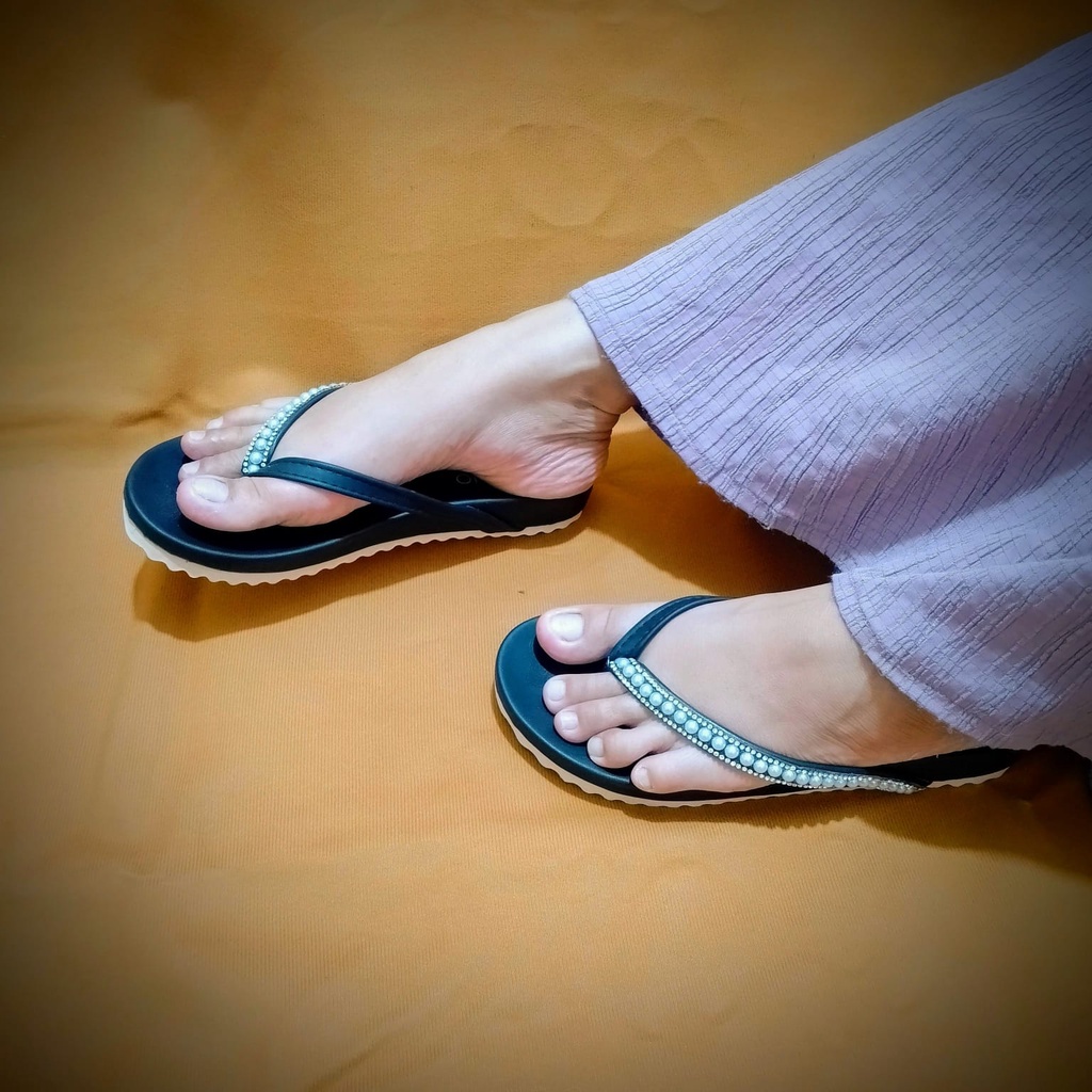 Sandal Jepit Wanita Kekinian Terbaru Variasi Mute Unik Sandal Birken Wanita Slip Sandal NESANH - ELEANOR