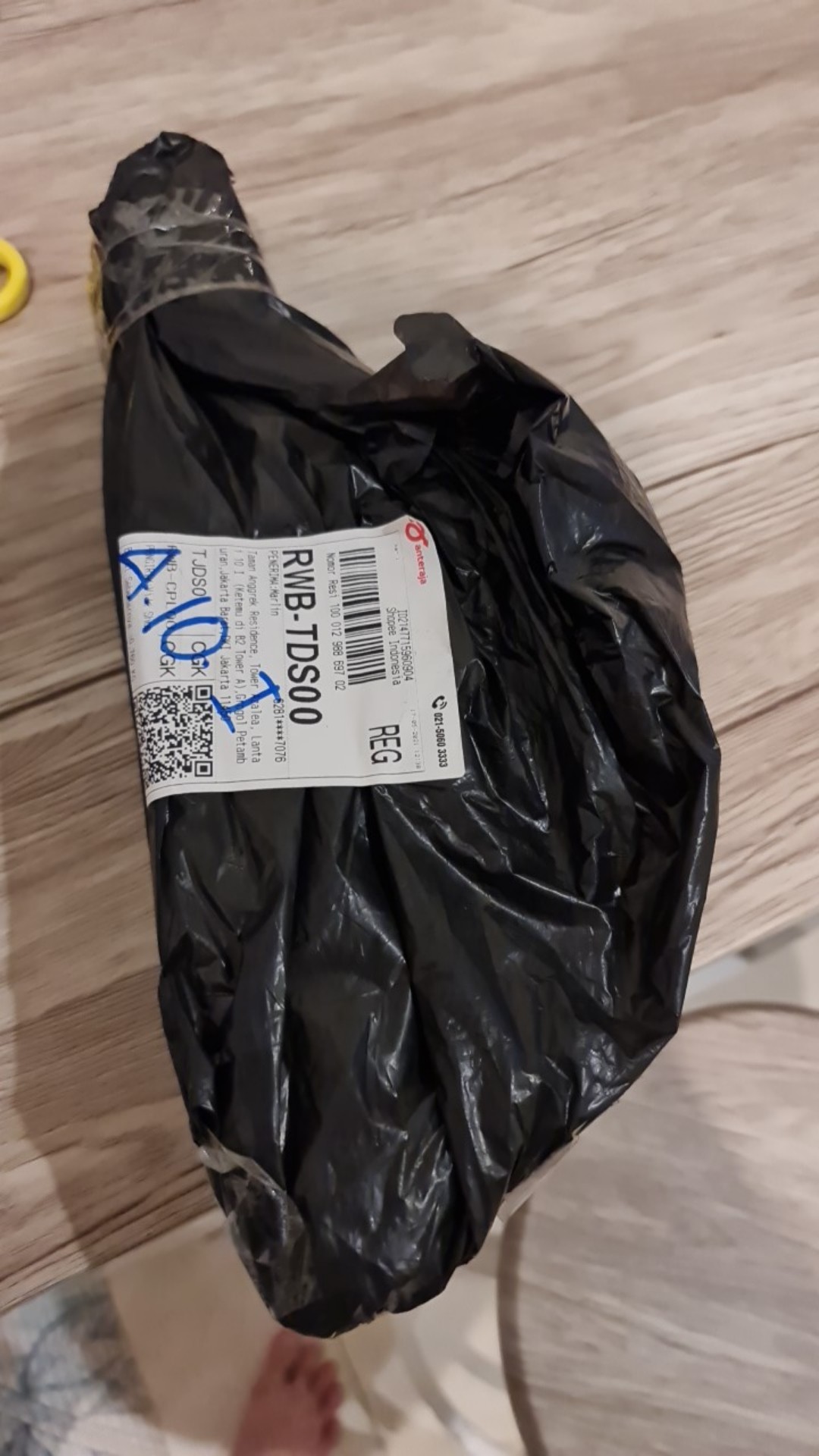 Isi 12 Pcs Hanger Anak Hostes 10 In