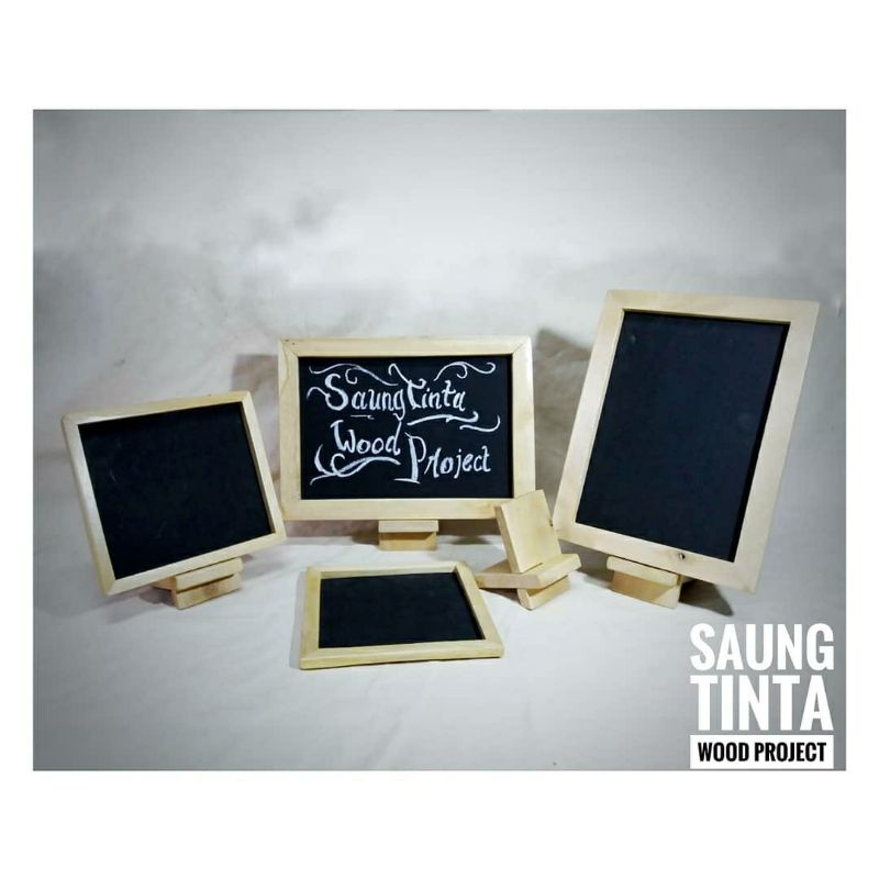 

papan tulis , chalk board , black board