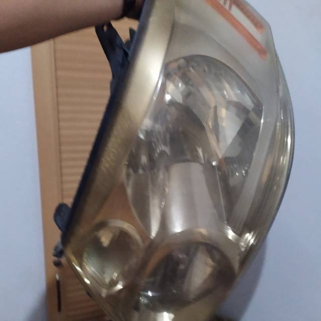 Headlam alphard 2004