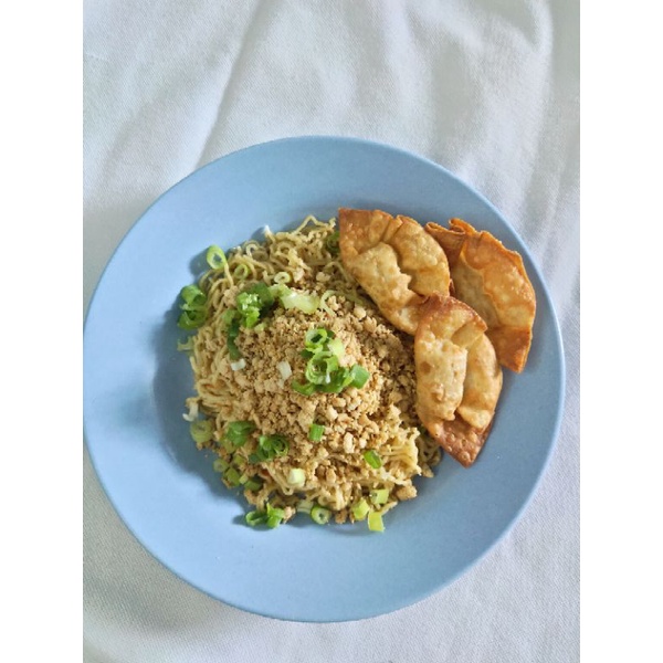 

Mie Ndower Frozen