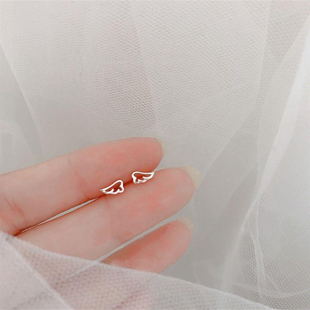 Anting LILY Sayap Malaikat Simple Fashion Korea Mini