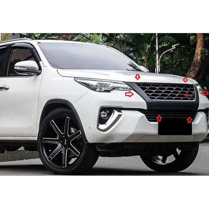 Grill Depan Fortuner Trd Black 2018
