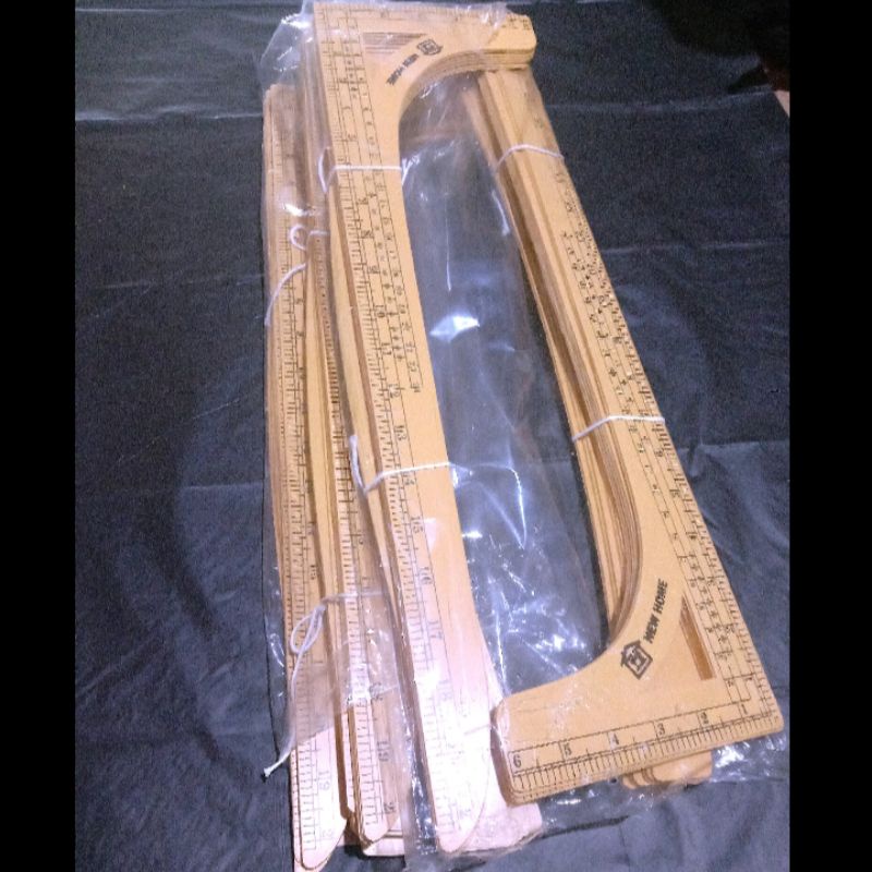 penggaris pola isi 20 set / PERLENGKAPAN JAHIT / PENGGARIS ISI 20   SET - ALAT JAHIT - PENGGARIS