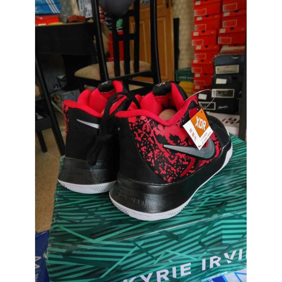 Sepatu Basket Nike Kyrie 3 Samurai