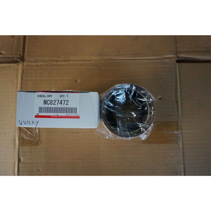 Oil Seal Pinion Gardan Mitsubishi PS 125/135 Original *