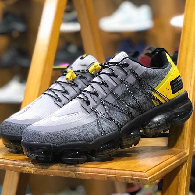 vapormax utility grey yellow