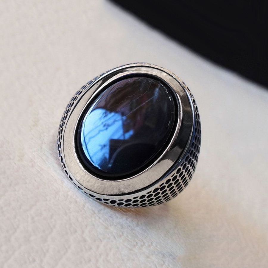 Cincin Bahan Titanium Steel Warna Silver Hias Batu Permata Agate Hitam Gaya Vintagepunk Untuk Pria