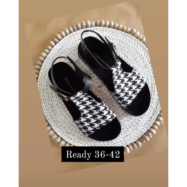 triblee footwear terbaru