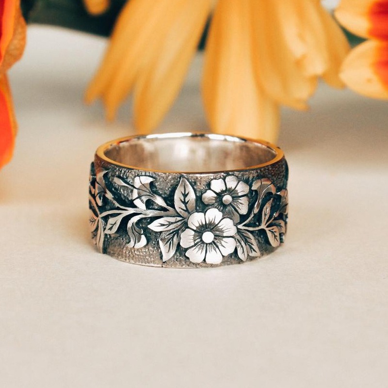 Vintage Silver Black Personalized &amp; Creative Ring