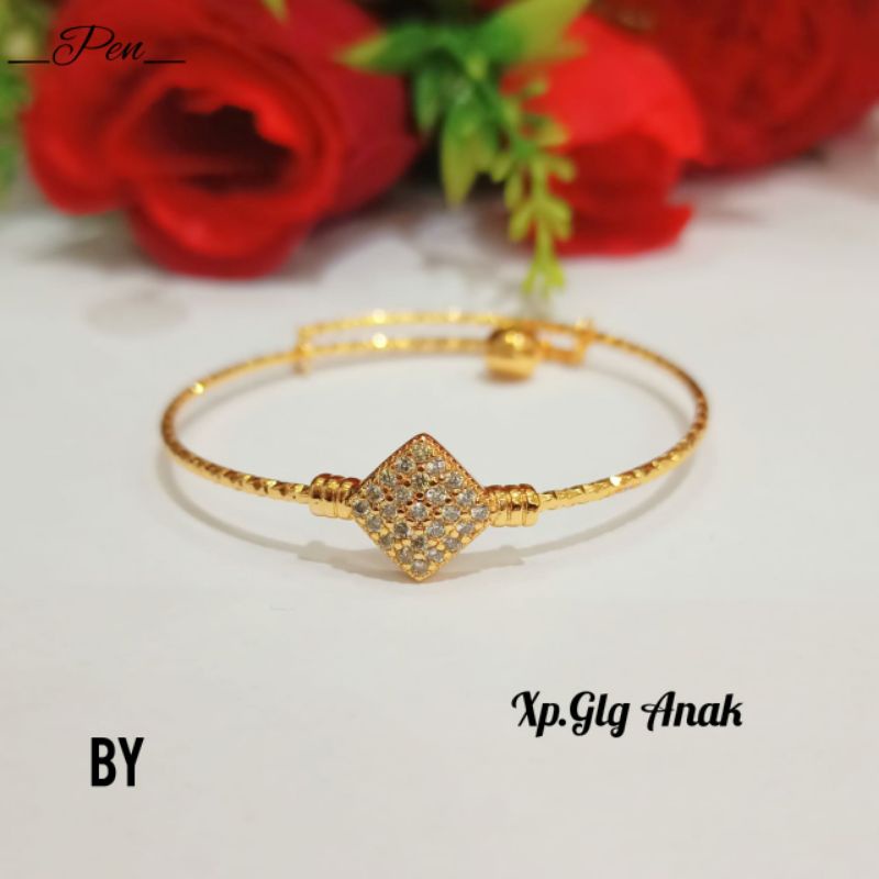 Gelang Krincing Anak Plat Permata Motif Perhiasan Motif Korea Tidak Karat COD