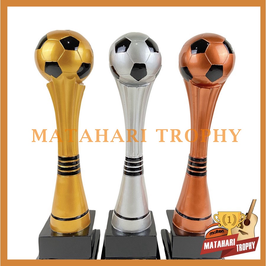 Piala Bola 1 SET Resin B008