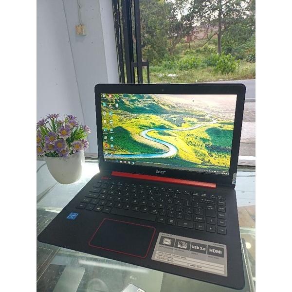 LAPTOP ACER SUPER SLIM HDD + SSD NORMAL