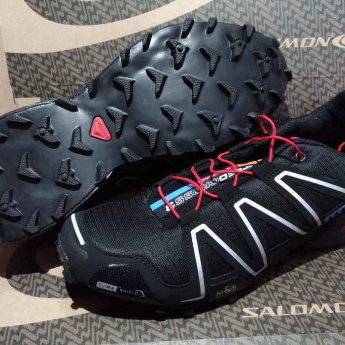 Sepatu Salomon Hitam Army