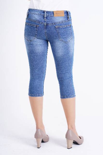 Celana Pendek Jeans Wanita Denim JSK Jeans