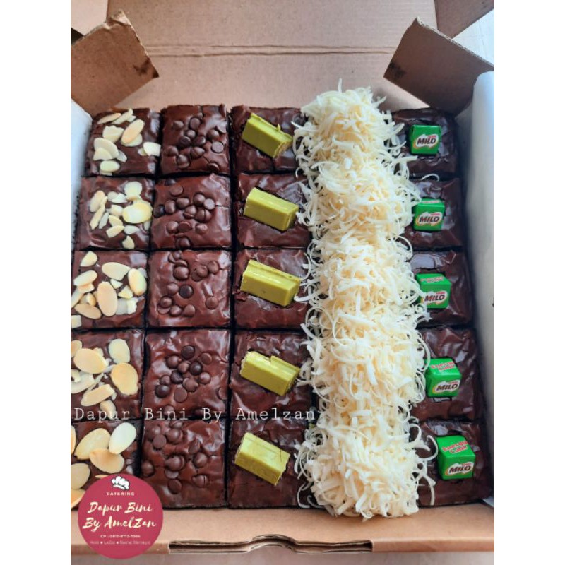 

fudgy borwnies /fudge brownies /brownies panggang /brownies premium