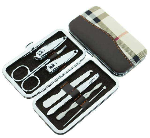 SET GUNTING KUKU TANGAN KAKI PERAWATAN ALIS TELINGA 7PCS MANICURE PEDICURE 7 in 1