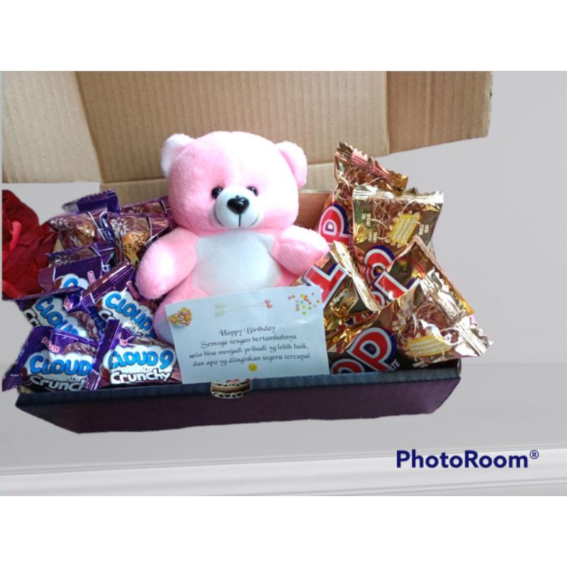 Ready Hampers Boneka dan snack untuk ulang tahun,wisuda, kado untuk anak, wanita,remaja