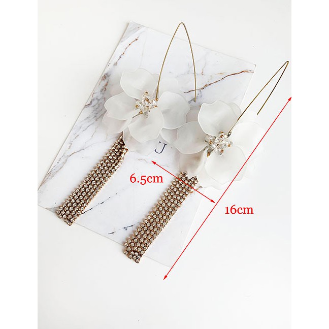 LRC Anting Tusuk Fashion White Alloy Resin Flower-studded Tassel Earrings F80702