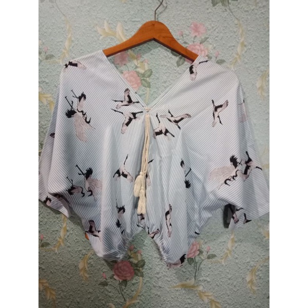 preloved blouse crop brand ADA woman