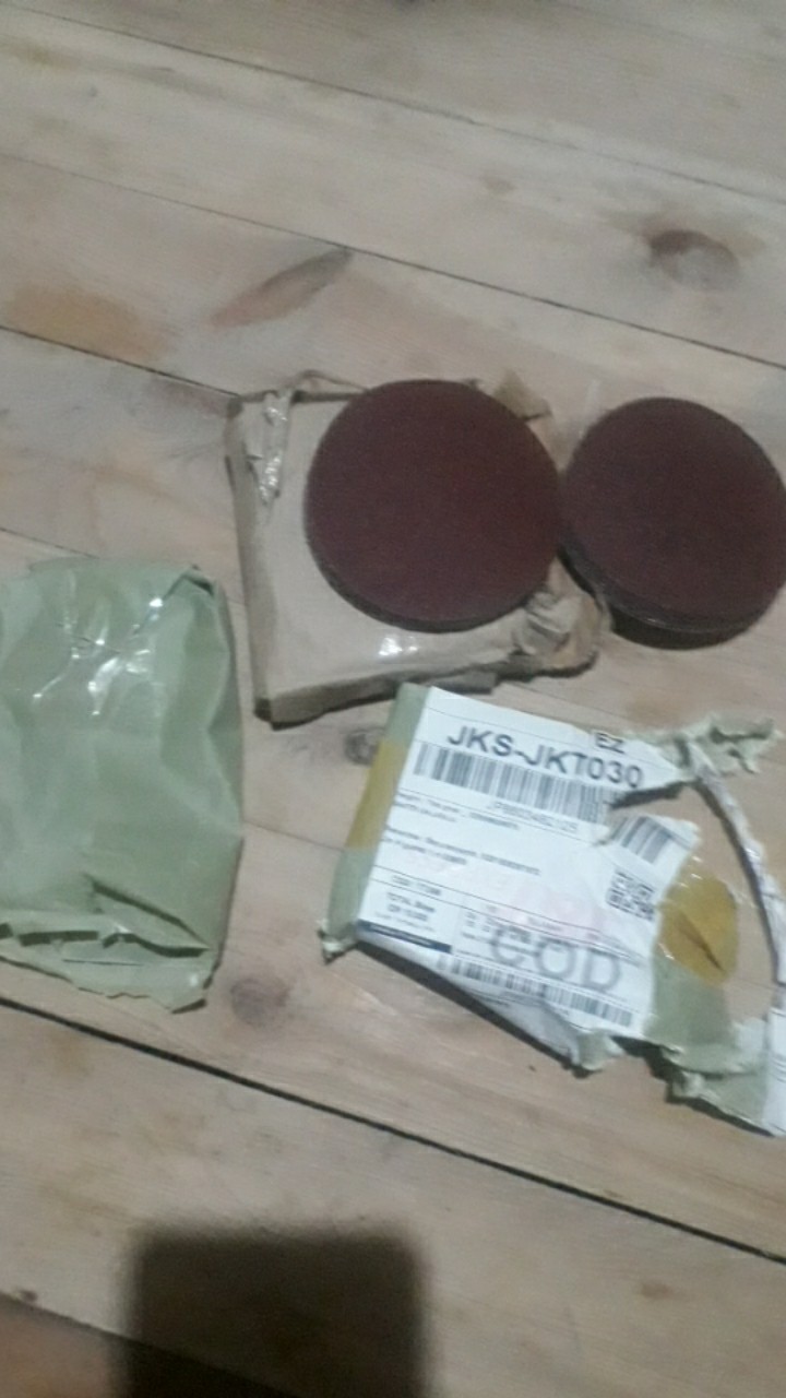 Amplas Bulat Velcro 4 Grit 60 80 100  120 150 180 220 240  400