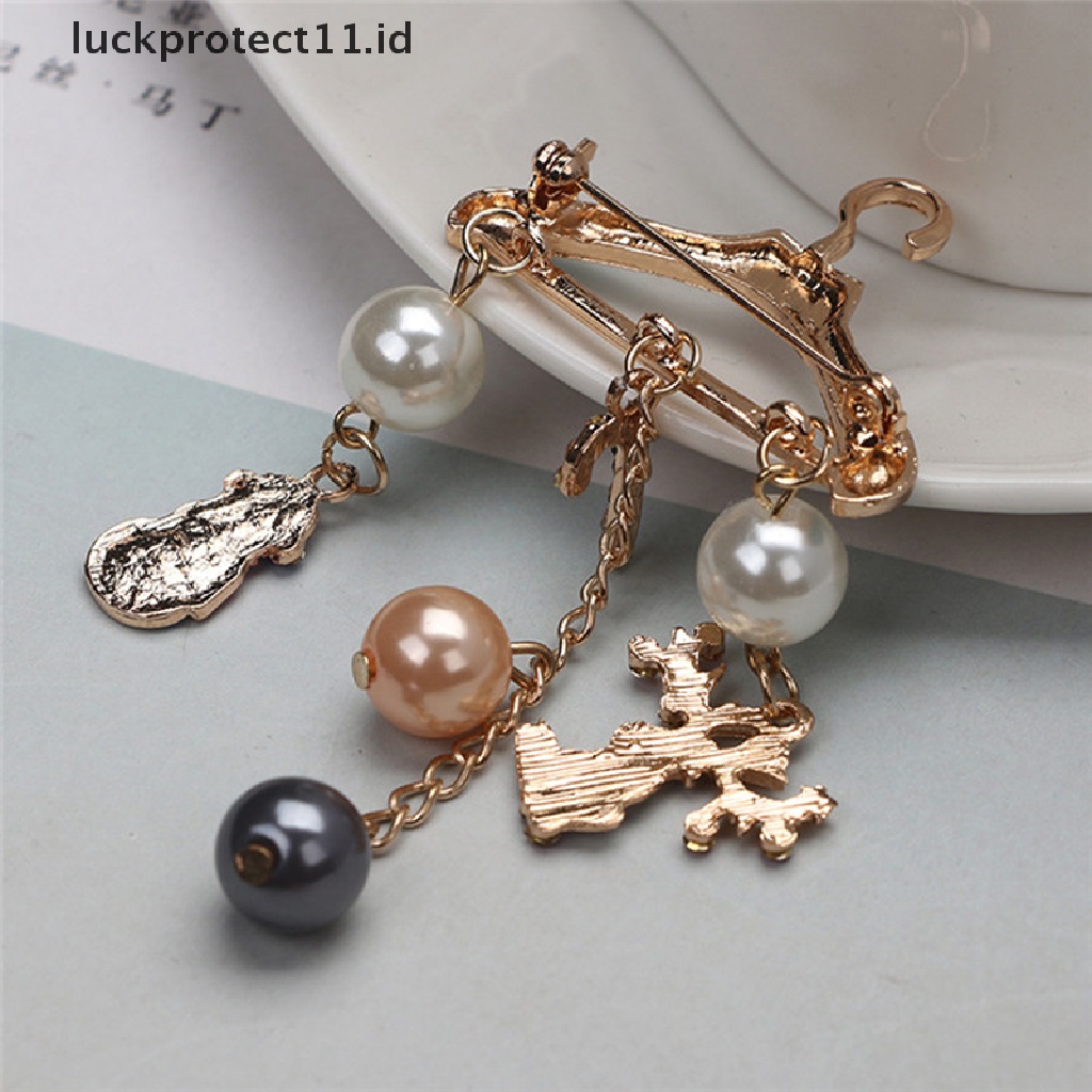 &lt; Luckprotect11. &lt; LuckproteksiBros Pin Motif Rusa / Snowman / Mutiara / Berlian Imitasi Untuk Wanita