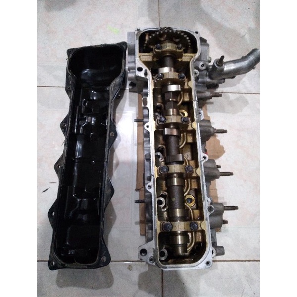 cylinder head kijang kapsul efi 2.0 kijang efi 2.000cc deksel kijang efi 2.0