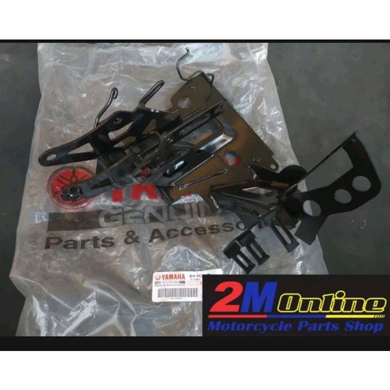 Stay 1 Bracket Dudukan Visor XMAX 250 Ori YGP B74-F8321-00