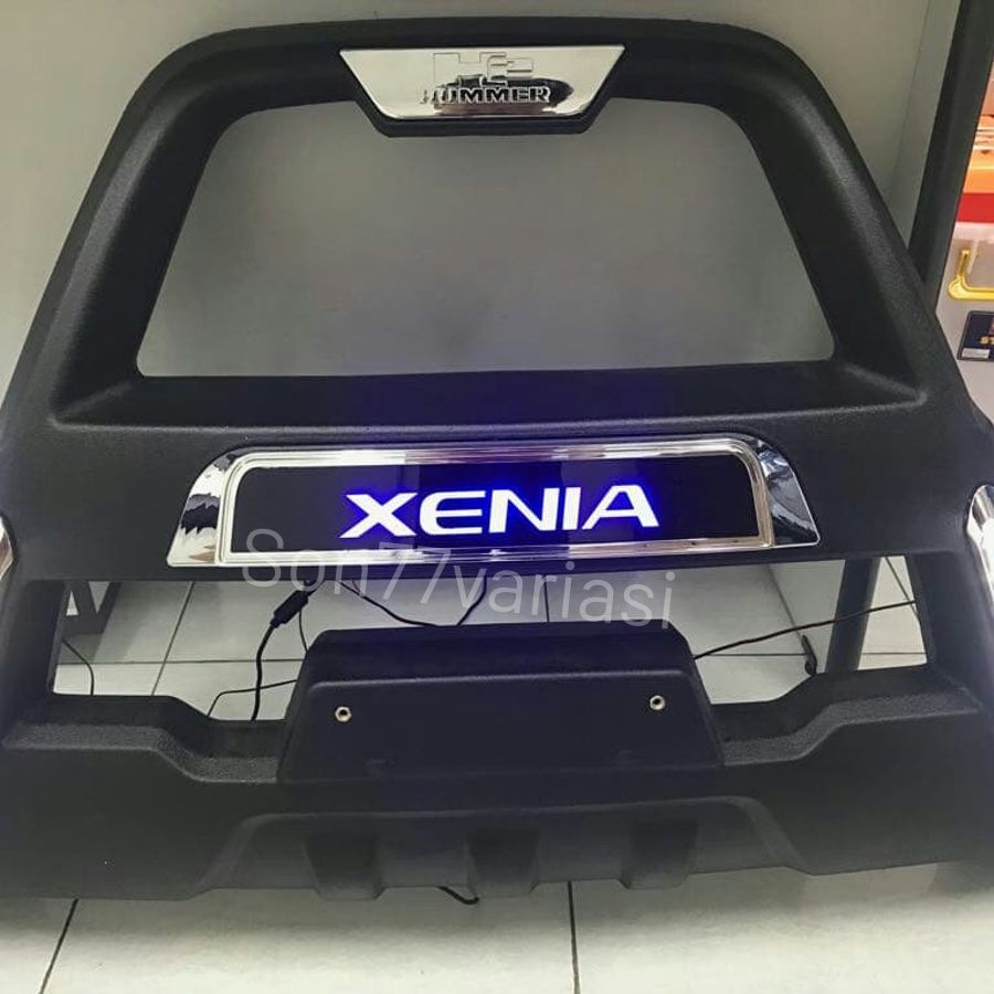 tanduk  bumper depan xenia lama dan baru with led