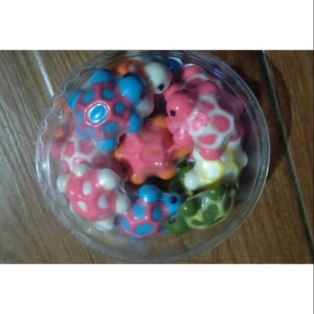 

Coklat Karakter Kura-Kura