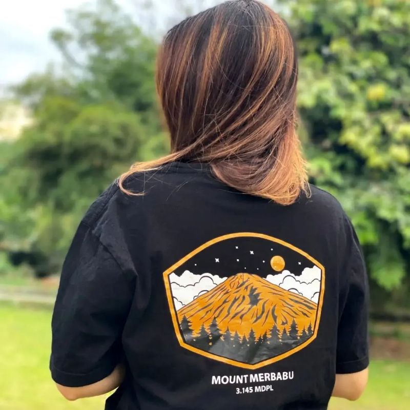 Baju Kaos Pendaki Gunung Pria | Merbabu