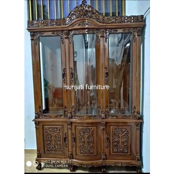 lemari hias pintu 3 mawar jati